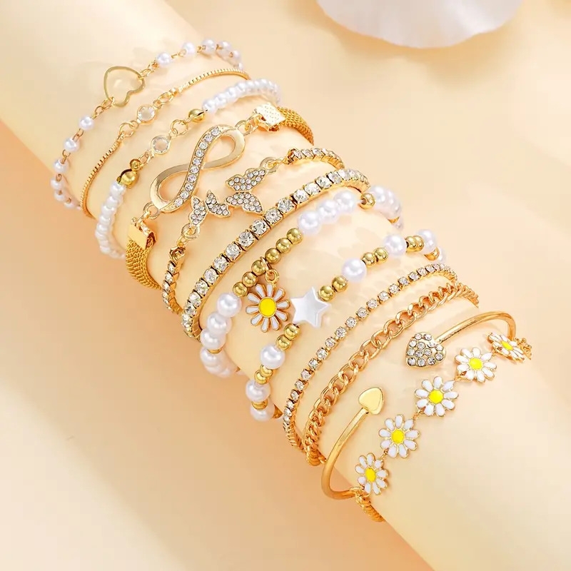 12件套时尚仿珍珠与雏菊手链套装 - 女士心形、星星、蝴蝶吊饰 | 完美适合度假、日常佩戴及礼物赠送 详情 3
