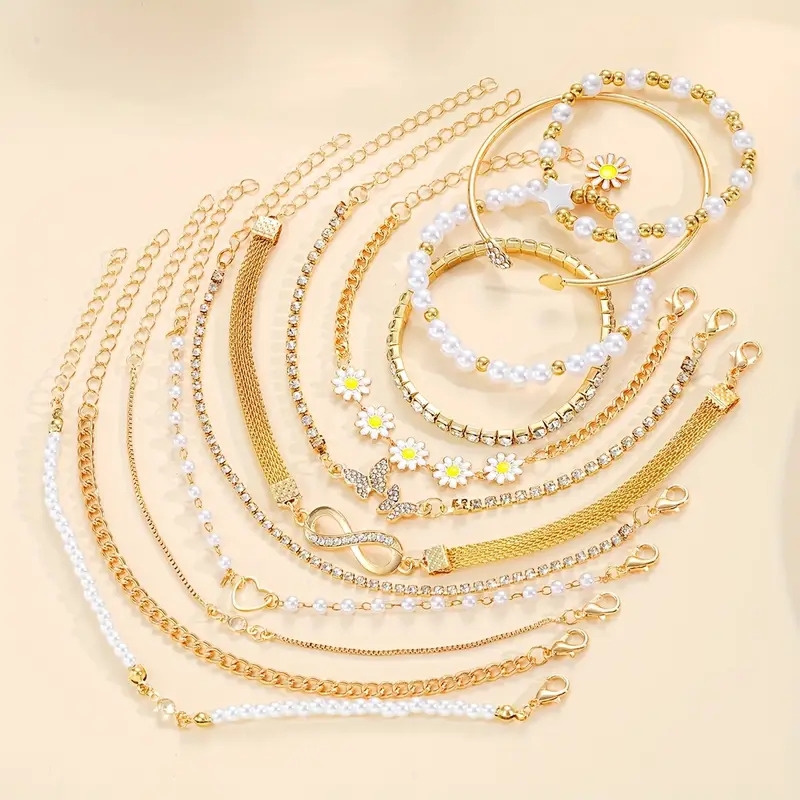 12件套时尚仿珍珠与雏菊手链套装 - 女士心形、星星、蝴蝶吊饰 | 完美适合度假、日常佩戴及礼物赠送 详情 0