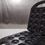 Generic 16 Piece Slot multifunctional donut maker - donut breakfast maker - black - image 6