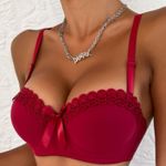 Women’s Seamless Lace-Trim Bra