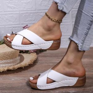Fish Mouth Cross Strap Women's Sandal