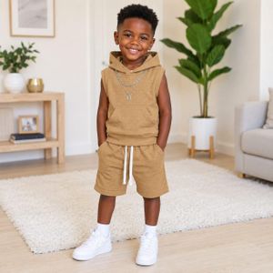 oys' 2-Piece Sleeveless Hoodie and Shorts Set ,Brown