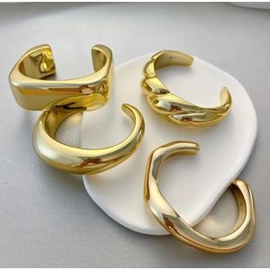 4pcs Luxury Gold Cuff Bangle Set – Mixed Designed Minimalist Twisted & Geometric Open Bracelets