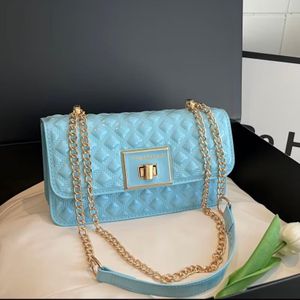 Laura & Laurent Crossbody Bag Fashion Embossed Diamond Chain Bag Shoulder Bag 2026 Summer New Textured Chic Small Square Bag Aesthetic Chic Crossbody Bag Women'S
