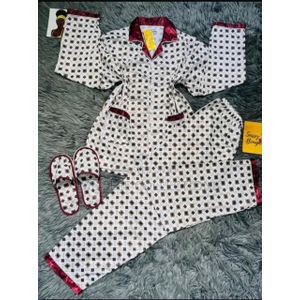 China Image quality ladies pajamas with bedroom slippers 