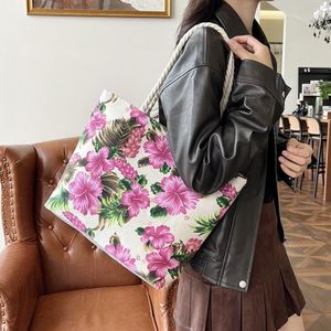 Fashion Ladies Tote Handbag - Multicolor