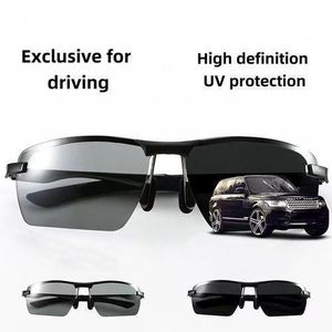 Anti Blue Light Protective Pilot Style Designer Polarized Sunglasses For Men