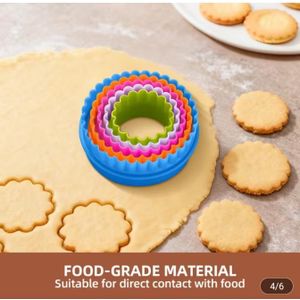 AD 5pcs Cookie or Buscuit Mould Cutter Set - Multicolour