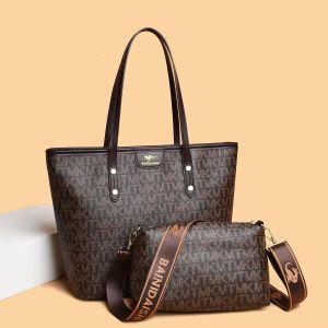 Luxurious and quality ladies 2 set handbag 