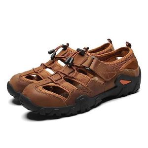 SXCHEN Men's Shoes Sandals Leather Sandals, Outdoor Beach Shoes, Hollow New Style Baotou Anti-Collision Wading Shoes, Breathable Casual Shoes, Sandals - brown - EU 42