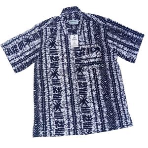 Men's Handcrafted Batik Casual Short-Sleeve Button-Up Shirt – Navy Blue & White