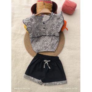 Sweet & Breezy Two-Piece Floral Set Top And Shorts For Girls - Black/ Grey 