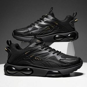 SUNDASELF Fashionable new style New Men's Fashion Running Sneakers - Black