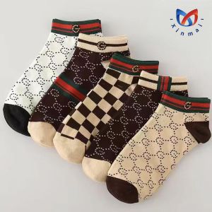New Fashion Men's And Women's Casual Socks Athletic Socks Short Socks 5 Pairs