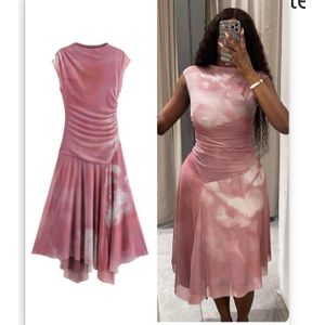 Pink cloudy dress