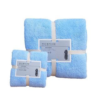 Two piece set of absorbent soft towels and bath towels - blue