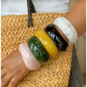 5pcs Chunky Acrylic Bangle Bracelets Set – Multicolors – Fashionable Summer Accessorizing for Women