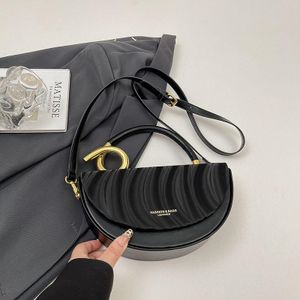Women’s Luxury Half-Moon Shoulder-Black
