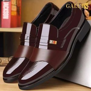 GALUIN New Shiny Leather Pointed Toe Work Shoes For Men - Brown - EU 42