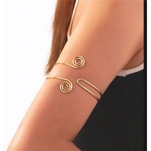 Bangles 2pcs Women's Gold Tone Hollow Style Geometric Line Metal Ring Armband, Women'S Arm Ring Suitable for Beach Parties, Proms Weddings Daily Wear - Luxury Gold Arm Cuff Bracelet – Adjustable Upper Arm Ring - Gold 