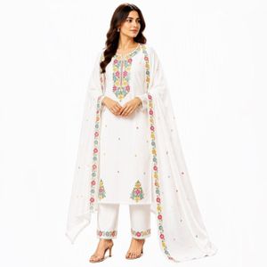 Women's Cream Embroidered Dress 3-Piece with veil included