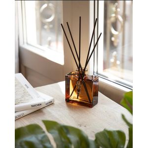 La Casa de Los Aromas Zen Reed Diffuser - Mikado Mystic Collection Long Lasting Scent - Brown