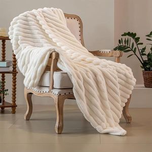 200 x 230cm King Queen Size Flannel Fluffy Blanket- Cream