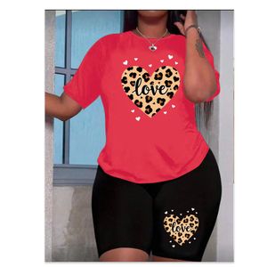 Summer plus-size  2 Pieces Set Fashionable Heart Printed Short Sleeve Top And  Short Pants Romantic  -Red&Black