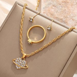 New Metal Jewelry Three Piece Set Wedding 3D Knot Ring Earring Necklace Set Jewelry