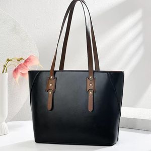 Elegant Women’s Handbag with Spacious Design & Stylish Finish