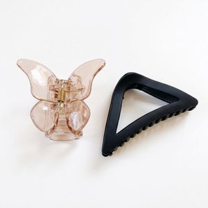 2-Piece Stylish Hair Clips for Women & Girls – Secure Hair Claw Clips for Everyday Use