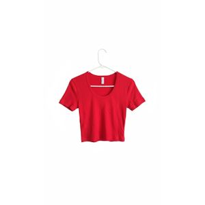 Basic Lady's Tee- Red