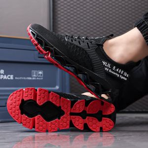 Men's Lightweight Black Blade-Sole Casual Sneakers