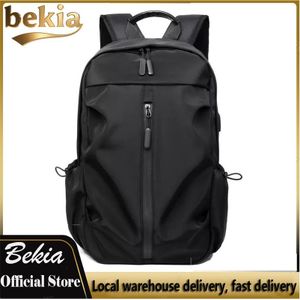 Men's backpack classic style silk fabric pleated design trendy schoolbag