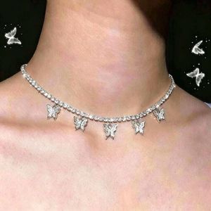 2Pcs Necklaces For Women Butterfly Pendant Necklace Set - Double Layer