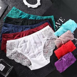 Women’s Elegant Floral Lace Comfort Panties