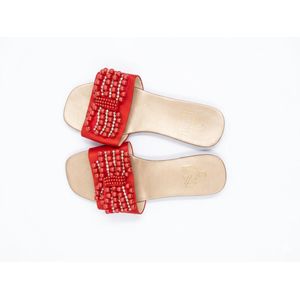 Malkia Ladies beautiful red slippers 