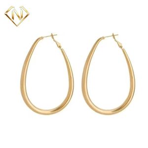 NAOT NAOT Fashionable high-end elegant golden earrings in a drop shape vintage designer light luxury