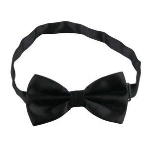 Classic Men's Pre-Tied Bow Tie – Sleek Black Satin Finish – Adjustable Neck Strap