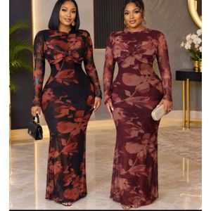 Ladies versatile dress