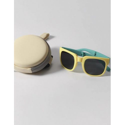 Generic Foldable Children Sunglasses with case - image 3