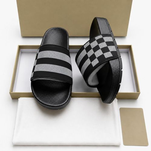Fashion Men's Black & White Patterned Slides