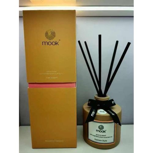 Reed The mook Space sweet plant base diffuser oil