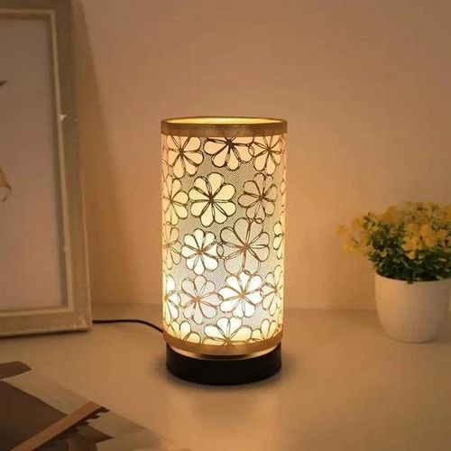 product_image_name-Generic-One elegant Nordic retro-style warm fabric table lamp with a beautiful sunflower lampshade.-1