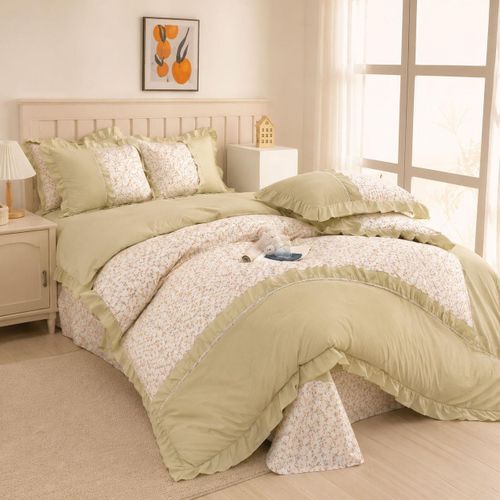 Ev Floral Ruffle Bedding Set