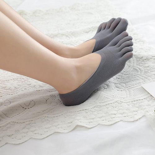 Fashion 2 Pairs Split Toe Socks Ladies Shallow Mouth Invisible Boat Socks