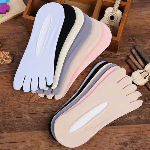 Fashion 2 Pairs Split Toe Socks Ladies Shallow Mouth Invisible Boat Socks - image 5