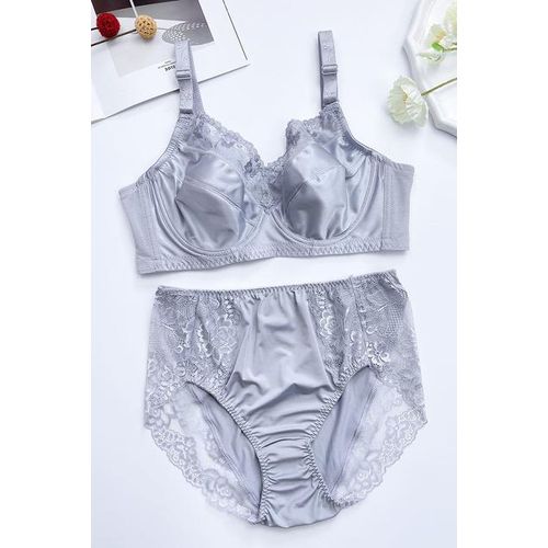 White lingerie sets - 36 products