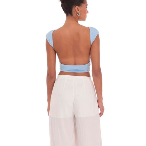 Top Backless