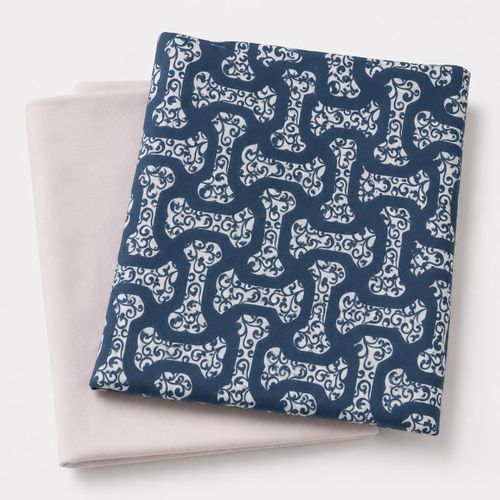 Material Queen Plain and pattern material 4 yards